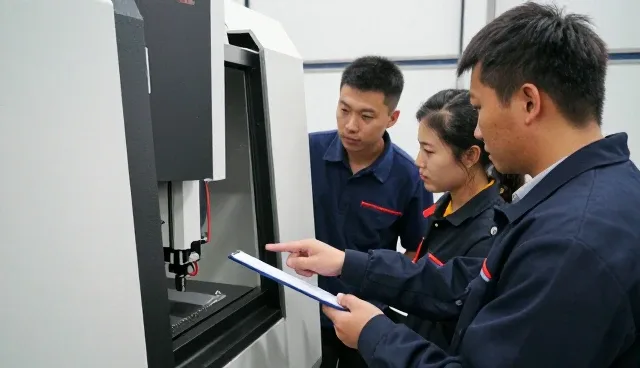数控加工中心选型中的关键性能指标分析